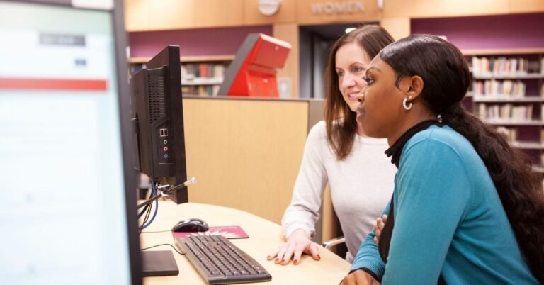 Administrative Assistant Jobs in Canada